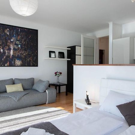 Kiraly Pop Studio With Terrace With Free Parking Apartman Budapest Kültér fotó