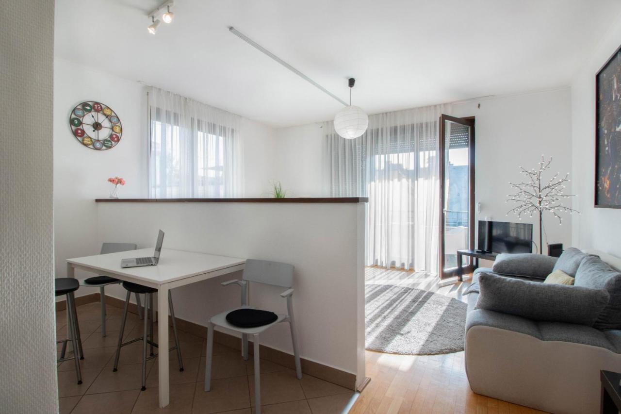 Kiraly Pop Studio With Terrace With Free Parking Apartman Budapest Kültér fotó