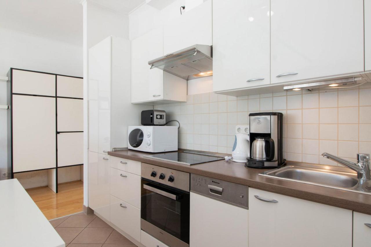 Kiraly Pop Studio With Terrace With Free Parking Apartman Budapest Kültér fotó